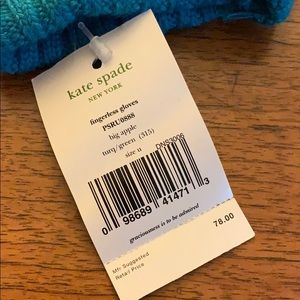 kate spade Accessories - Kate Spade big apple fingerless gloves kate spade Accessories - Kate Spade big apple fingerless gloves
